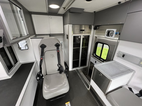 USED 2017 FORD F550 TYPE I AMBULANCE TRUCK #$vid