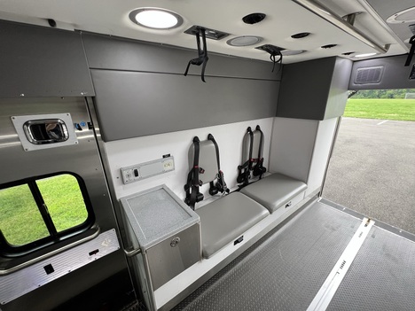 USED 2017 FORD F550 TYPE I AMBULANCE TRUCK #$vid
