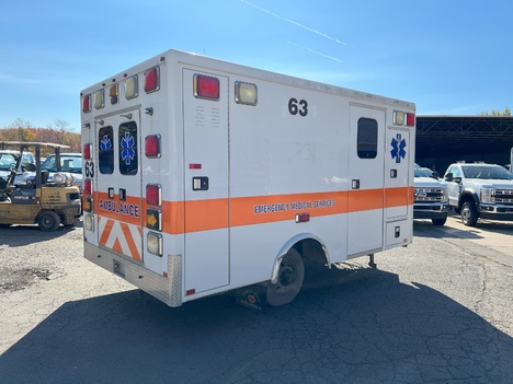 REMOUNTED 2016 FORD E450 TYPE III AMBULANCE TRUCK #$vid