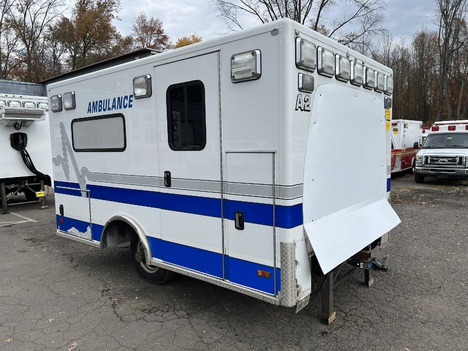 REMOUNTED 2010 FORD E350 TYPE III AMBULANCE TRUCK #$vid