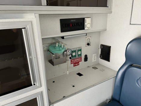 REMOUNTED FORD E350 TYPE III AMBULANCE TRUCK #$vid