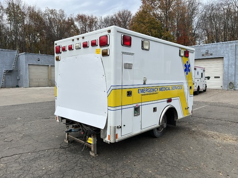 REMOUNTED FORD E350 TYPE III AMBULANCE TRUCK #$vid