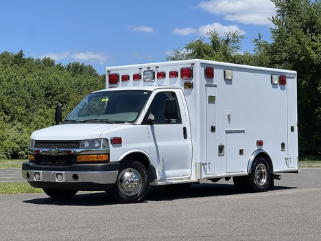 USED 2012 CHEVROLET G3500 TYPE III AMBULANCE TRUCK #$vid