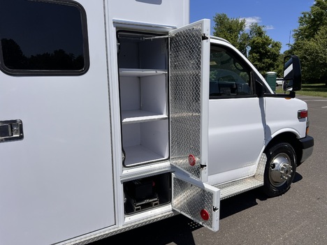 USED 2012 CHEVROLET G3500 TYPE III AMBULANCE TRUCK #$vid