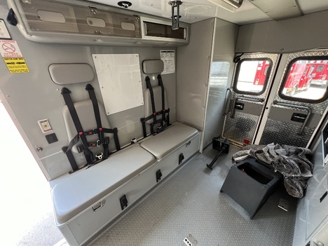 REMOUNTED 2013 FORD F450 TYPE I AMBULANCE TRUCK #$vid