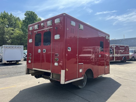 REMOUNTED 2013 FORD F450 TYPE I AMBULANCE TRUCK #$vid