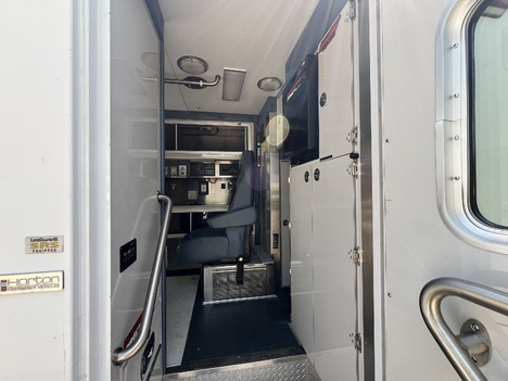 REMOUNTED 2009 FORD F550 TYPE I AMBULANCE TRUCK #$vid
