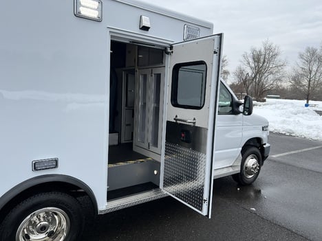 REMOUNTED 2026 FORD E350 TYPE III AMBULANCE TRUCK #$vid