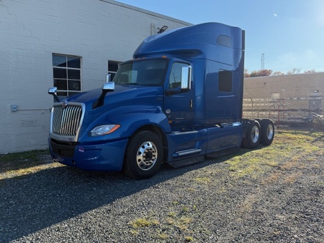 2021 INTERNATIONAL LT625 Tandem Axle Sleeper #1348