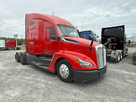 2022 KENWORTH T680 Tandem Axle Sleeper