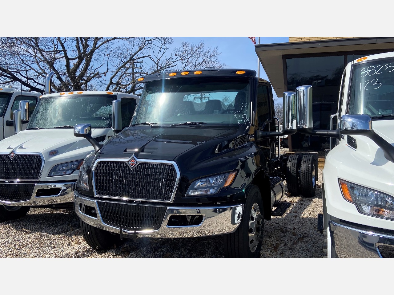 NEW INTERNATIONAL MV MEDIUM DUTYTRUCK #1054 NEW INTERNATIONAL MV MEDIUM DUTYTRUCK #1054