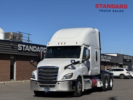 2021 FREIGHTLINER CASCADIA Single Axle Sleeper #1346