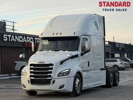 2019 FREIGHTLINER CASCADIA Single Axle Sleeper #1377