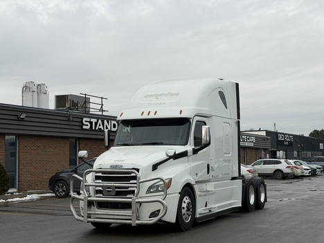 2019 FREIGHTLINER CASCADIA Single Axle Sleeper #1379