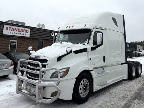 2019 FREIGHTLINER CASCADIA Single Axle Sleeper #1384
