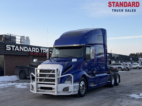 2020 VOLVO VNL 760 Tandem Axle Sleeper #1415