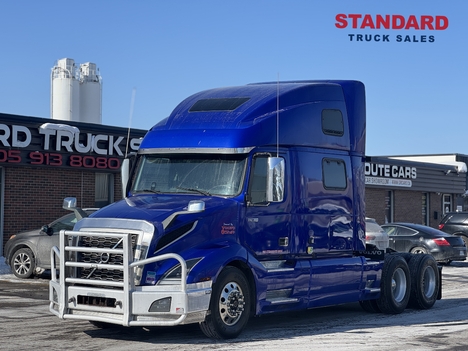 2020 VOLVO VNL860 Tandem Axle Sleeper #1417