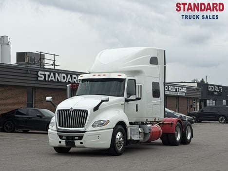 2022-international-lt625-tandem-axle-sleeper #1442