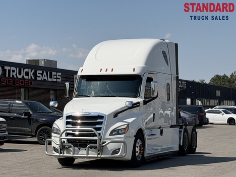 2023-freightliner-cascadia-tandem-axle-sleeper #1444