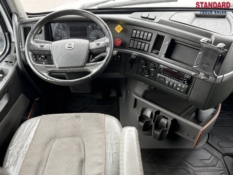 https://www.imanpro.net/pub/co/standard/photo/1452/TH_15.jpg?20260512223014