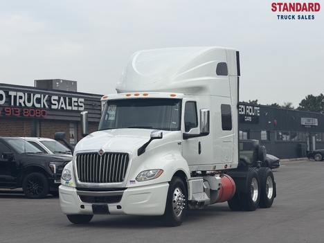 2022 INTERNATIONAL LT625 Single Axle Sleeper #1487