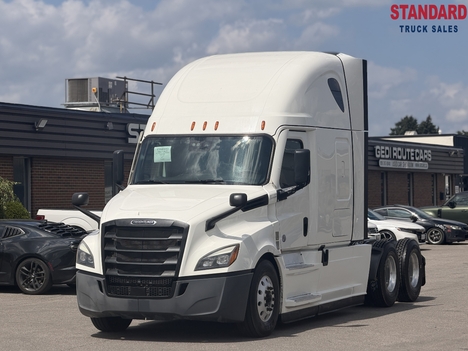 2021-freightliner-cascadia-tandem-axle-sleeper #1531
