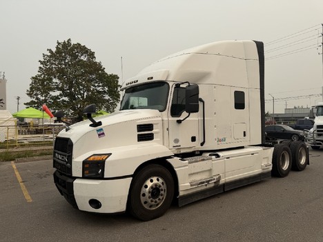 2024 MACK ANTHEM Tandem Axle Sleeper #1534