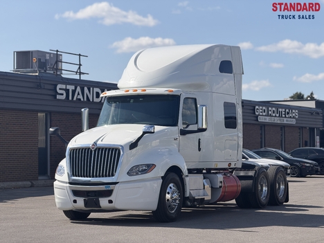 2022 INTERNATIONAL LT625 Tandem Axle Sleeper #1543