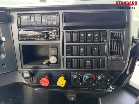 https://www.imanpro.net/pub/co/standard/photo/1558/TH_15.jpg?20260903204556