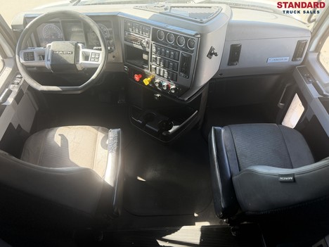 https://www.imanpro.net/pub/co/standard/photo/1584/TH_11.jpg?20261009165114