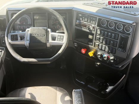 https://www.imanpro.net/pub/co/standard/photo/1584/TH_12.jpg?20261009165114