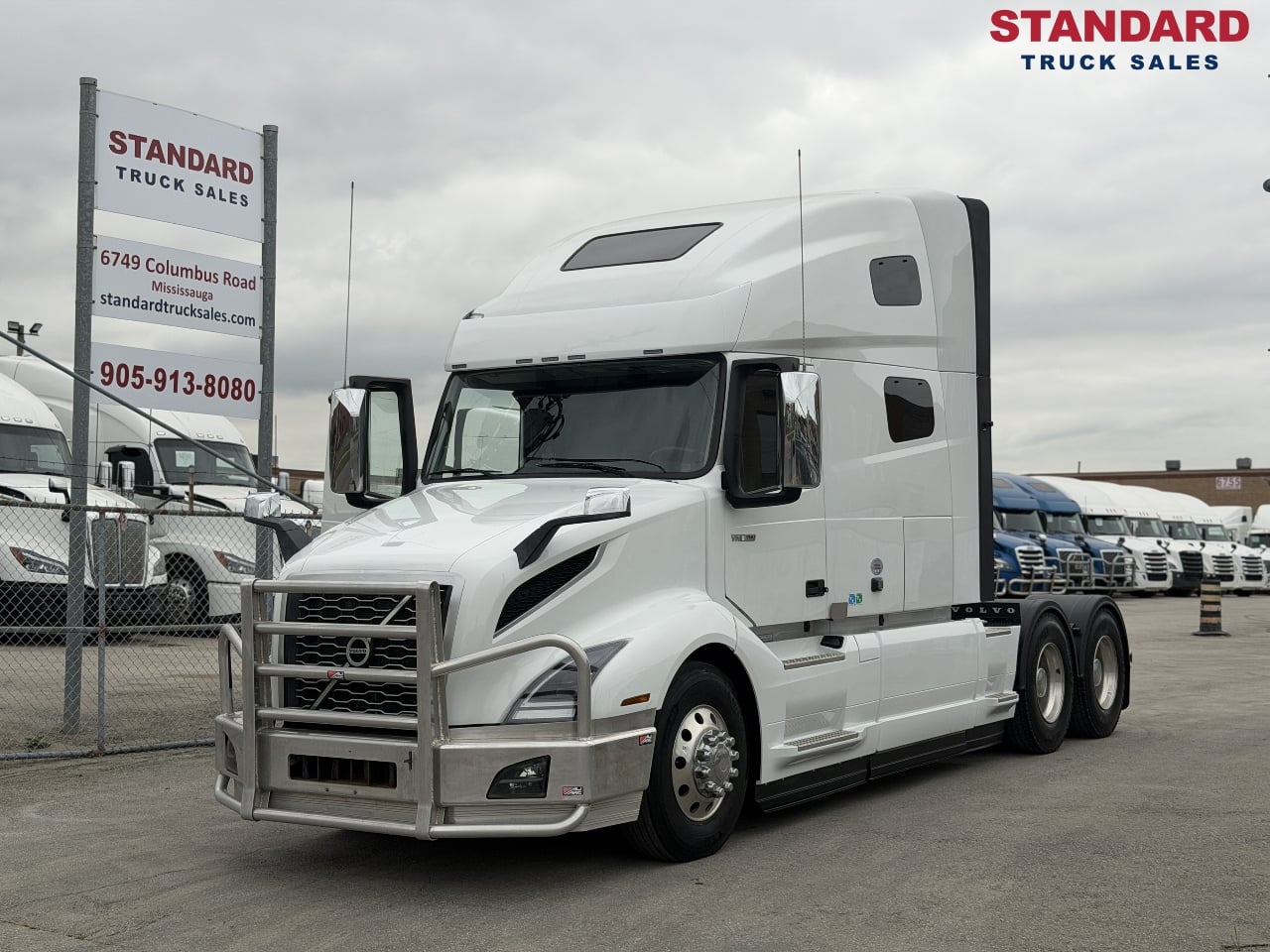 2025 VOLVO VNL760 Tandem Axle Sleeper #1 2025 VOLVO VNL760 Tandem Axle Sleeper #1