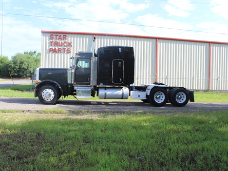2007 PETERBILT 379 Tandem Axle Sleeper #1196