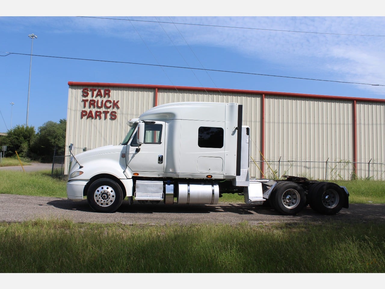 2015 INTERNATIONAL ProStar Tandem Axle Sleeper #1 2015 INTERNATIONAL ProStar Tandem Axle Sleeper #1