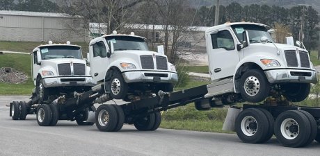 NEW 2025 KENWORTH T280 BOX VAN TRUCK #1172-2 NEW 2025 KENWORTH T280 BOX VAN TRUCK #1172-2