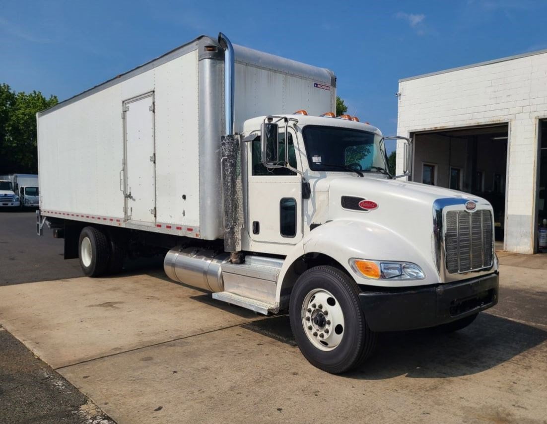 USED 2022 PETERBILT CONVENTIONAL 33 BOX VAN TRUCK #1522 USED 2022 PETERBILT CONVENTIONAL 33 BOX VAN TRUCK #1522