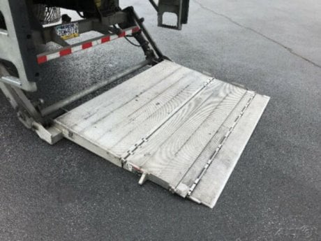 USED 2015 HINO 268 BOX VAN TRUCK #210-2 USED 2015 HINO 268 BOX VAN TRUCK #210-2