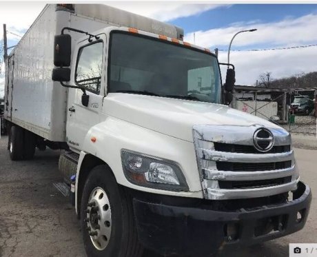 USED 2015 HINO 338 BOX VAN TRUCK #318-1 USED 2015 HINO 338 BOX VAN TRUCK #318-1
