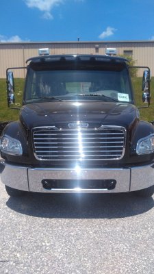 NEW 2020 FREIGHTLINER M2 106 MEDIUM D TOW TRUCK #381-2 NEW 2020 FREIGHTLINER M2 106 MEDIUM D TOW TRUCK #381-2