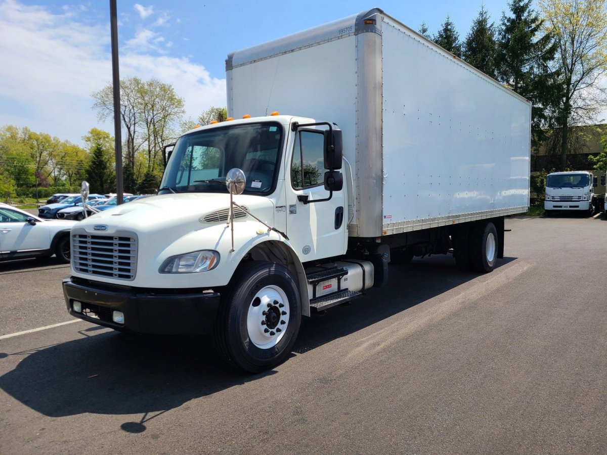 USED 2015 FREIGHTLINER M2 106 MEDIUM D CAB CHASSIS TRUCK #618
