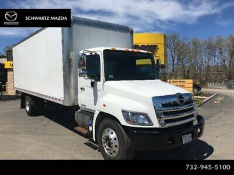 USED 2018 HINO 258/268 BOX VAN TRUCK #671-1 USED 2018 HINO 258/268 BOX VAN TRUCK #671-1