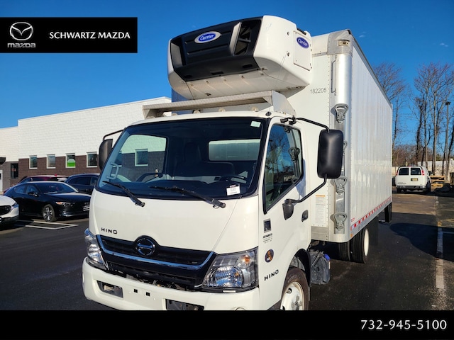USED 2017 HINO 195 REEFER TRUCK #817