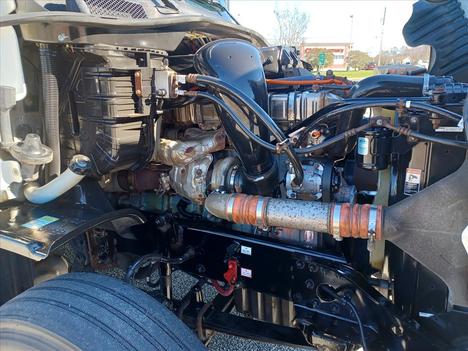 USED 2016 FREIGHTLINER CASCADIA 125 EVOLUTION TANDEM AXLE SLEEPER TRUCK #1249-13