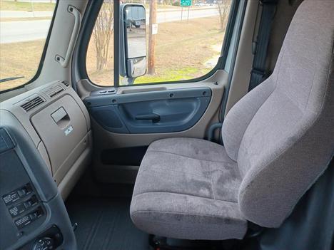 USED 2015 FREIGHTLINER CASCADIA 125 TANDEM AXLE SLEEPER TRUCK #1254-7