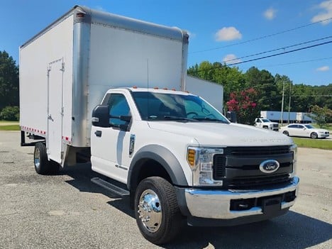 2019 FORD F550 Box Van Truck