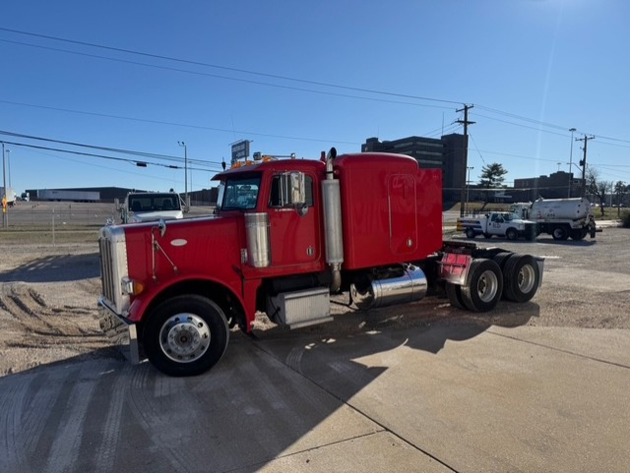 1995 PETERBILT 379 Tandem Axle Sleeper #1 1995 PETERBILT 379 Tandem Axle Sleeper #1