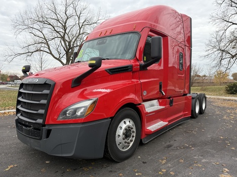 2023-freightliner-cascadia-tandem-axle-sleeper #41696