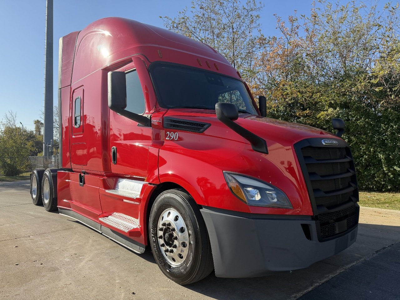 2023 FREIGHTLINER CASCADIA Tandem Axle Sleeper #1 2023 FREIGHTLINER CASCADIA Tandem Axle Sleeper #1