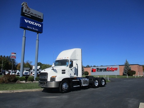 2019-mack-anthem-64t-tandem-axle-daycab #2068