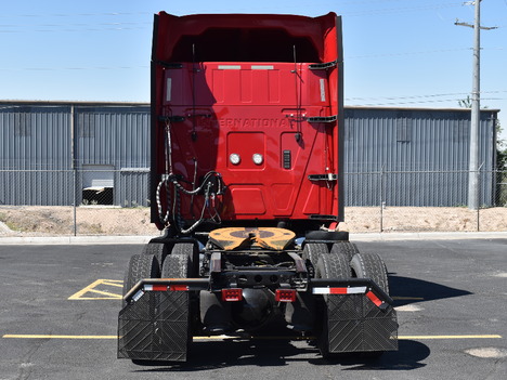 USED 2019 INTERNATIONAL LT625 SLEEPER TRUCK #11452-4